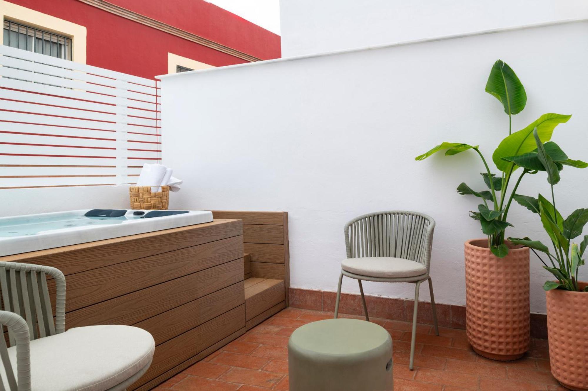 Magno Apartments Santa Clara - Private Terraces With Jacuzzi Sevilla Exterior foto